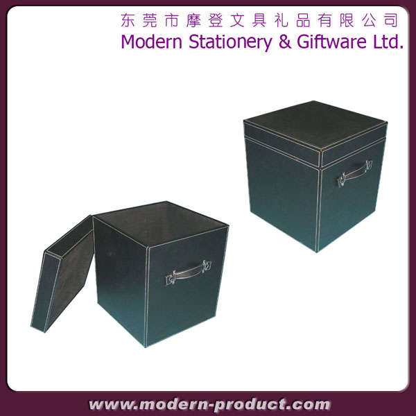 Nice quality leather storage box with lid
