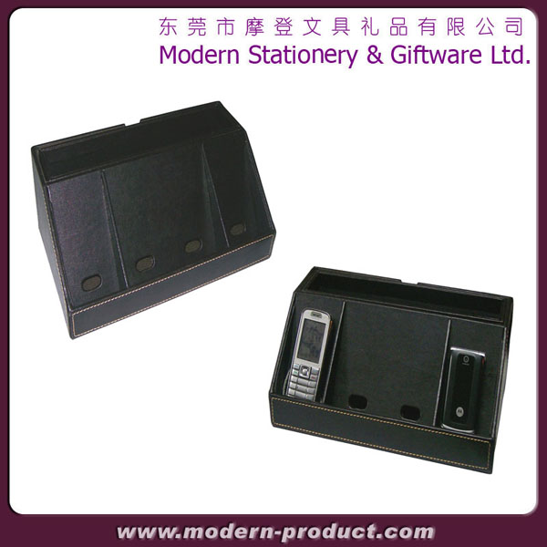2013 High grade multifunction leather charging station