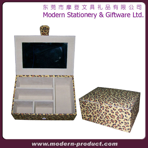 2012 fashionable leopard grain jewelry box